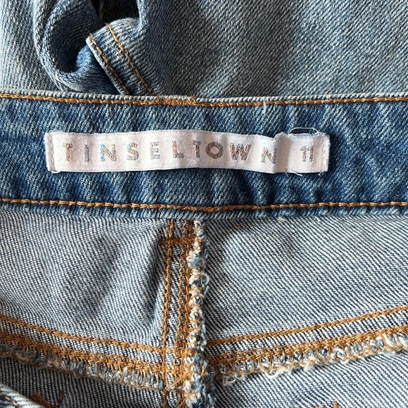 Juniors Tinseltown Ripped Skinny Jeans Size 11 - Picture 3 of 3